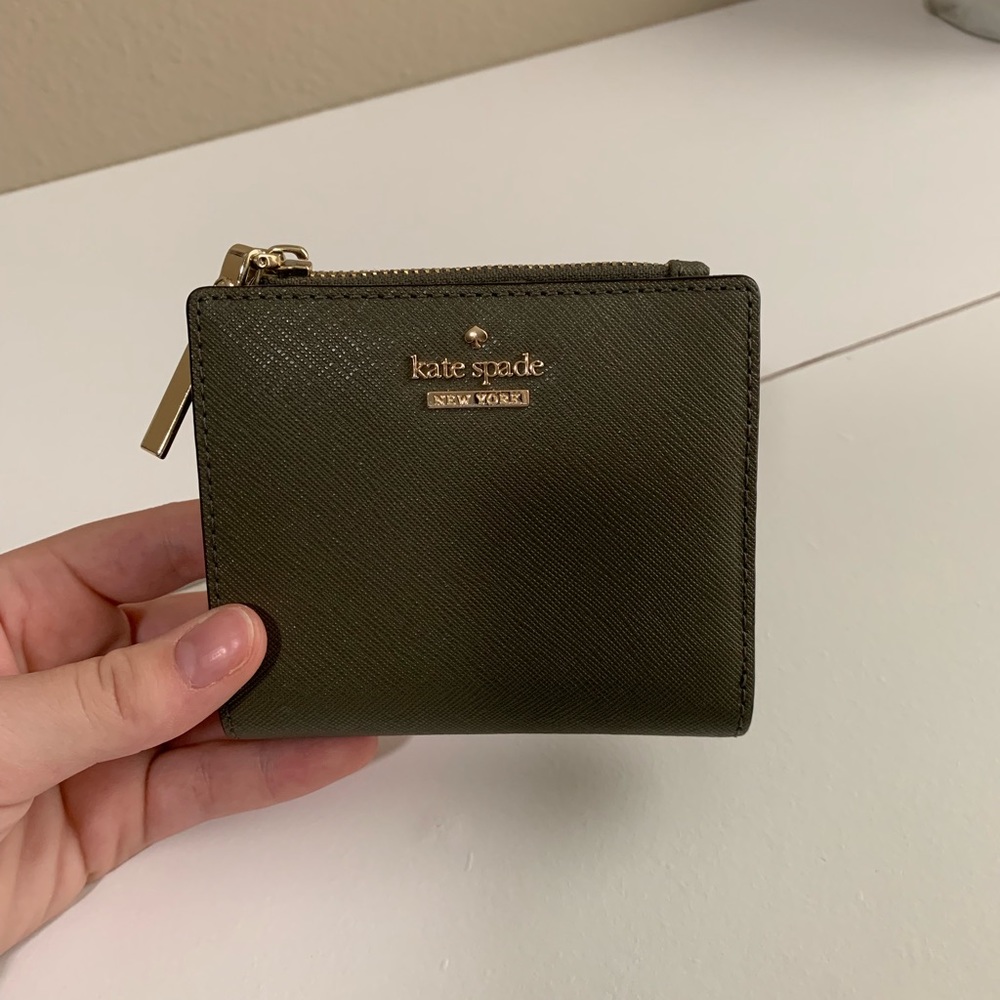 Kate Spade Wallet (Olive Green)